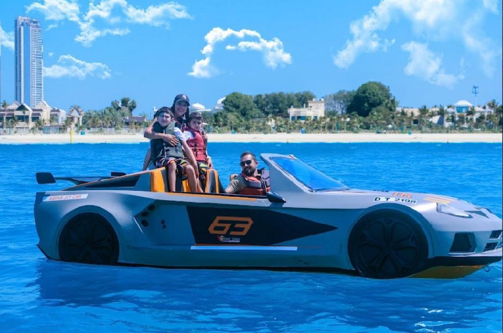 Beyond Boundaries Jetcar Escapes in the Heart of Dubai